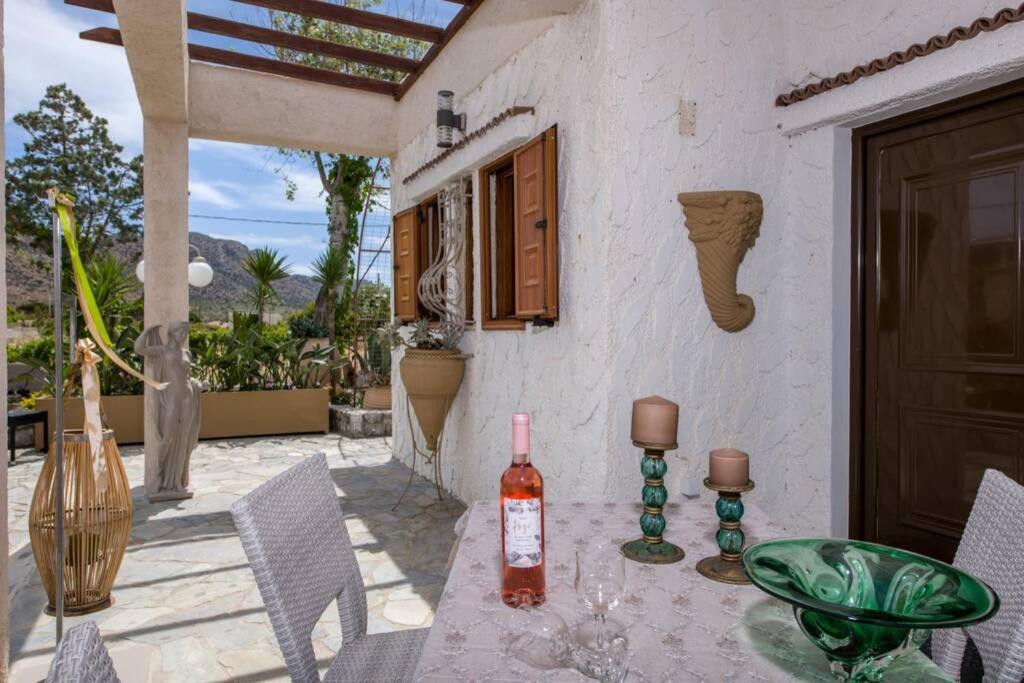Renas Secret Garden House Villa Chania  Buitenkant foto